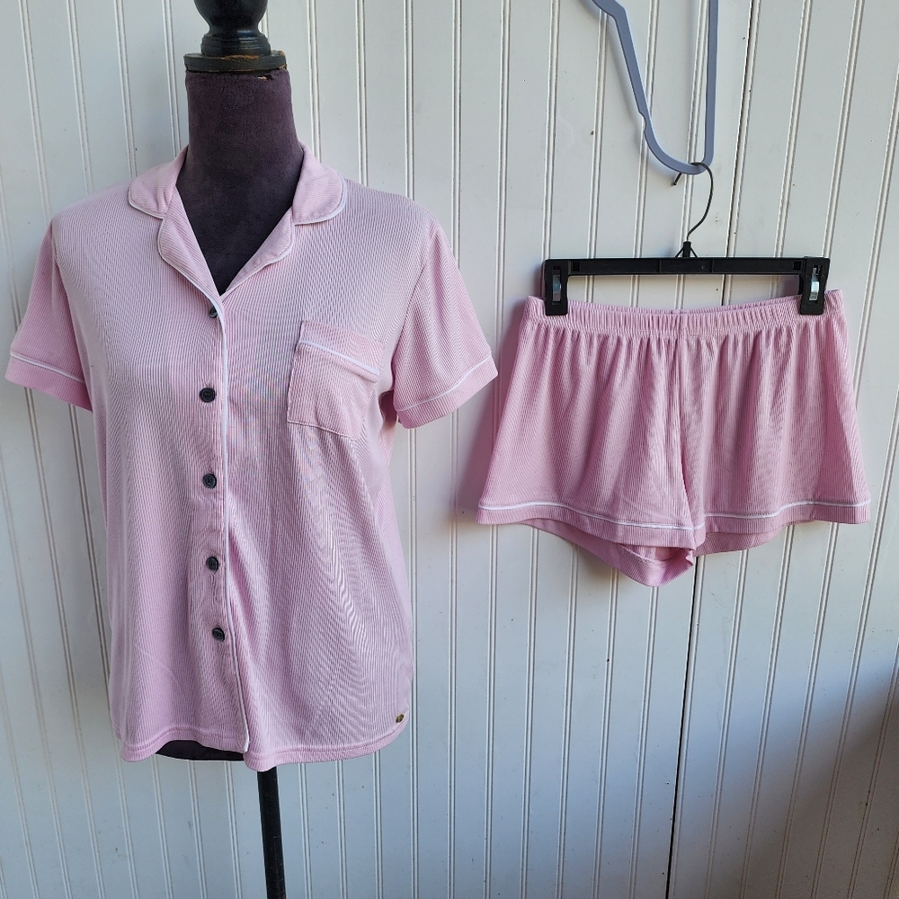Betsey Johnson Pink Ribbed Pajama Set Trim Short Sleeve Top Stretch Shorts Sz M